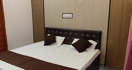 Maa jamwanti Inn Room Type - Deluxe Ac Room