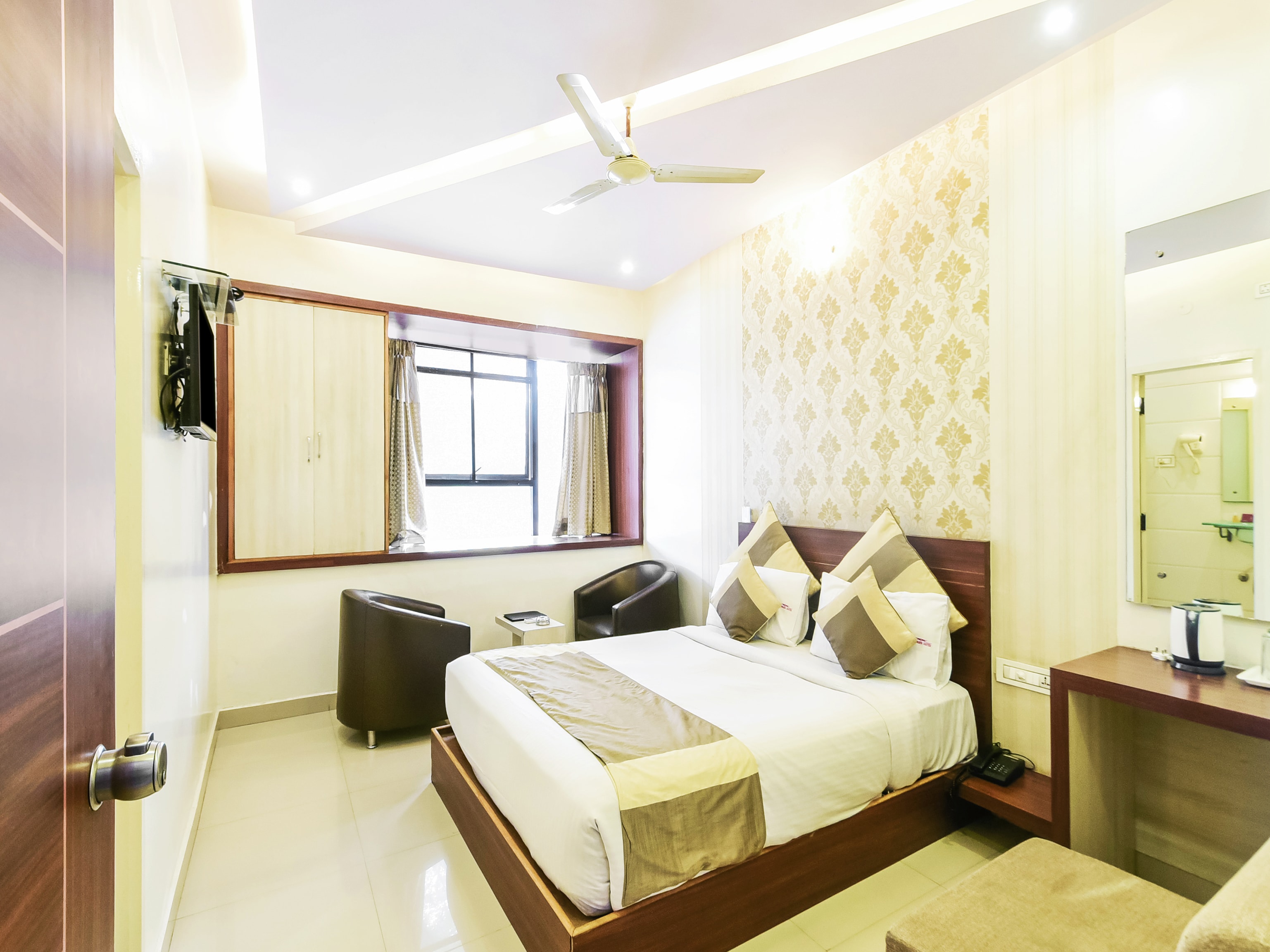 Aishwarya Suites - Tap to explore photos