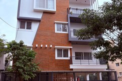 Address of Eshvari 4F AC Luxury 3BHK Airport Sahakar Nagar