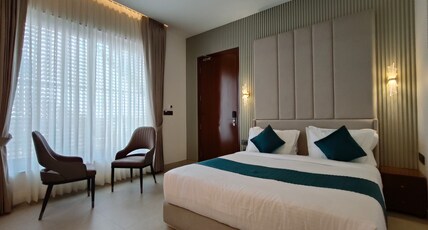 RADIANCE HOTEL Room Type - Queen Suite RADIANCE HOTEL Room Type - Queen Suite