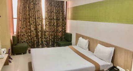 Hotel Maharani Room Type - Semi-club Room