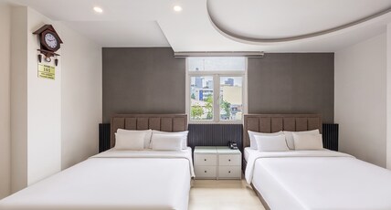 A25 Premium Hotel - 65G Nguyen Thai Hoc Room Type - Deluxe Family