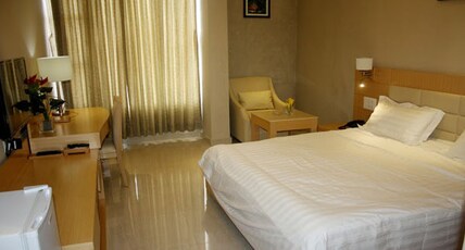 Hotel Deo Residence & Resorts Room Type - Deluxe Room - Unmarried Couple Not Allowed