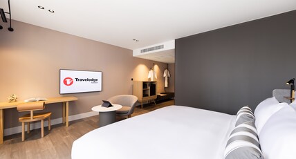 Travelodge Nimman Room Type - Premium Deluxe Balcony