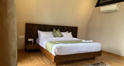 Inika Resort Room Type - Hibiscus - Luxury Cottage with Balcony