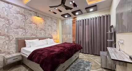 Homlee-Kashi-2BHK-Lift-Parking-3.5km (KV)Temple Room Type - Homlee-Kashi-2BHK-Lift-Parking-3.5km (KV)Temple