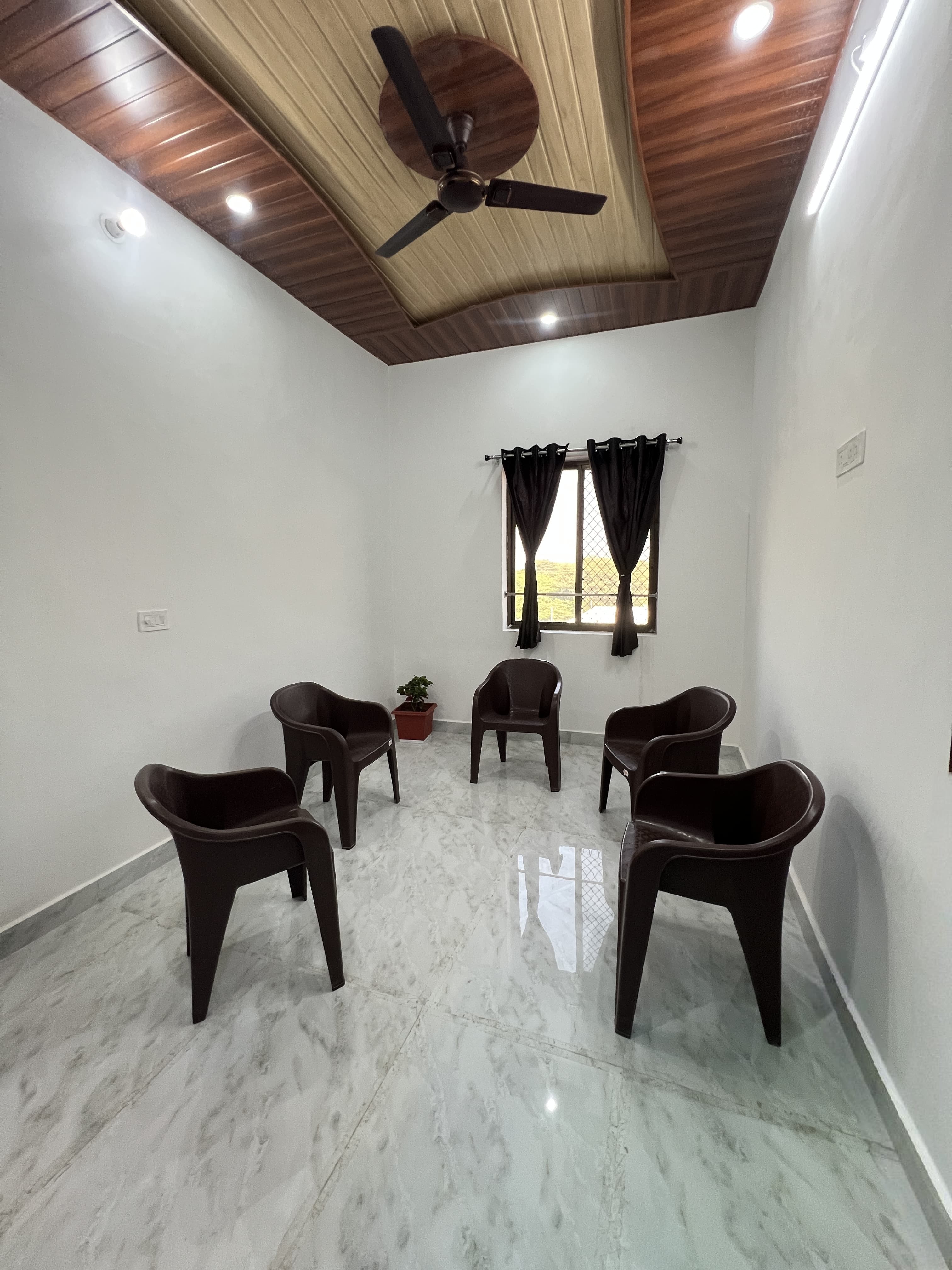 Shree Shyam Resort - Tap to explore photos