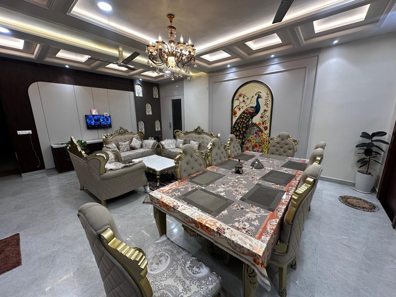 Ambassador Villa - An Experiential Stay - Tap to explore photos