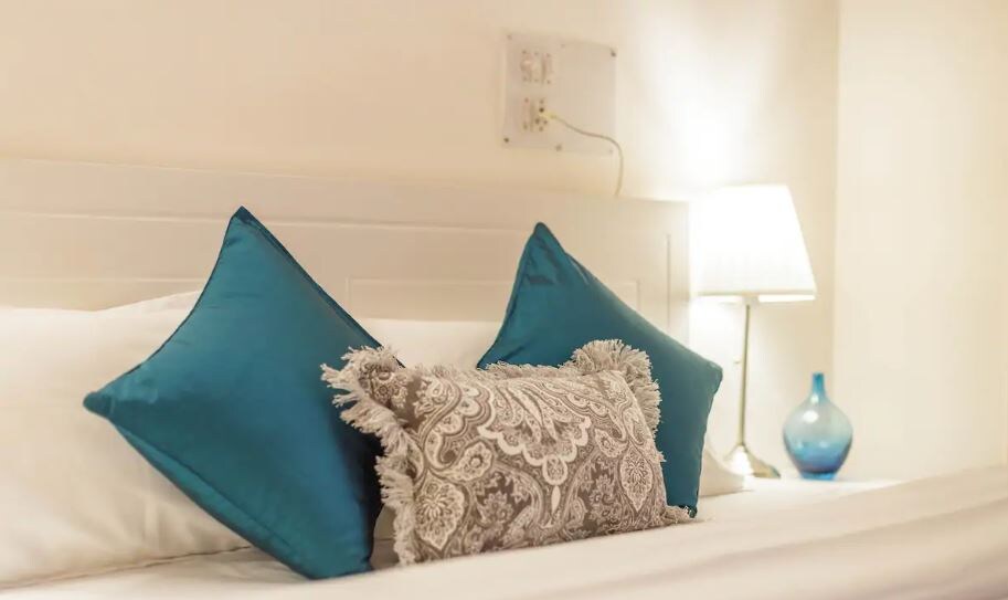 Garnet Suite - A Self-Serviced Residence - Tap to explore photos