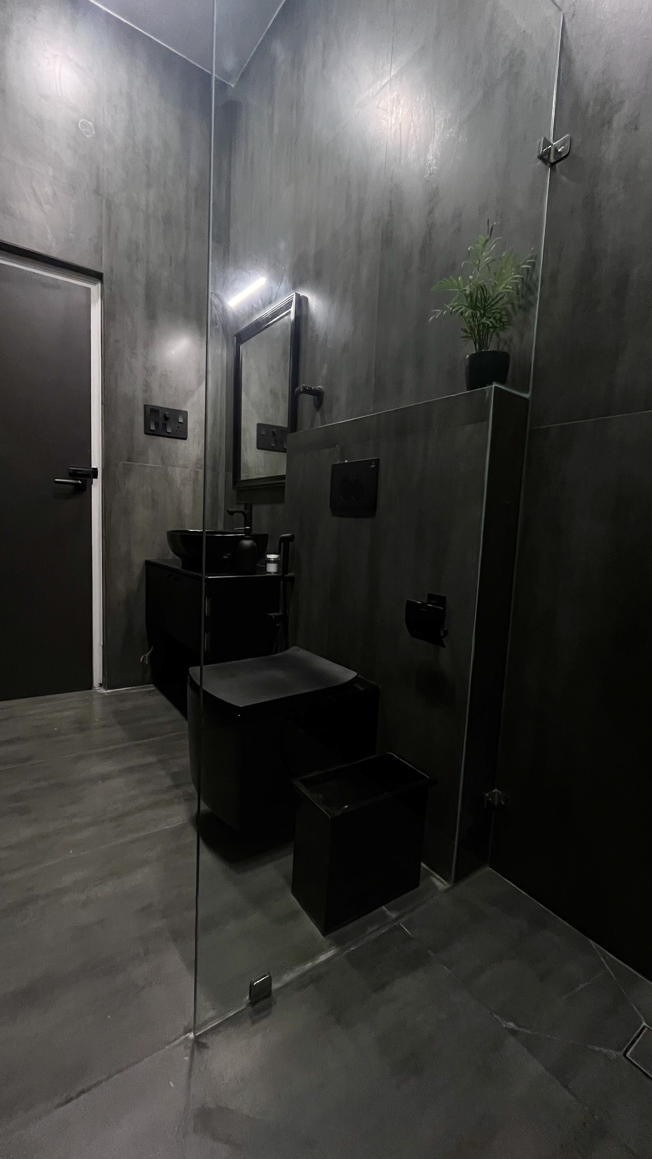 White dune - Tap to explore photos