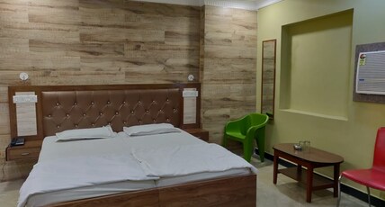 Hotel Kuldeep Room Type - Executive Room