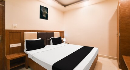 Collection O Paschim Dwar Near Jagannath Temple Formerly Hotel Subhadarshan Room Type - Classic