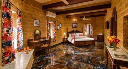 Welcomheritage Mohangarh Fort Room Type - Golden Suite