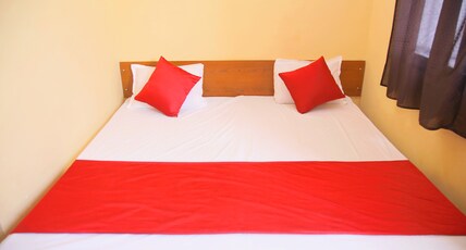 Shri Shayam Palace Room Type - Deluxe room