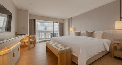 Tower Club at lebua Room Type - Tower Club Signature Collection City View Suite Tower Club at lebua Room Type - Tower Club Signature Collection City View Suite