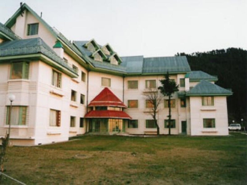 HotelApple Blossom, Fagu (HPTDC) - Tap to explore photos