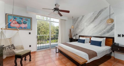 Best Western Posada Chahue Room Type - Suite-1 King Bed, Non-Smoking, Sofabed, Flat Screen Television, Kitchenette, Refrigerator Best Western Posada Chahue Room Type - Suite-1 King Bed, Non-Smoking, Sofabed, Flat Screen Television, Kitchenette, Refrigerator