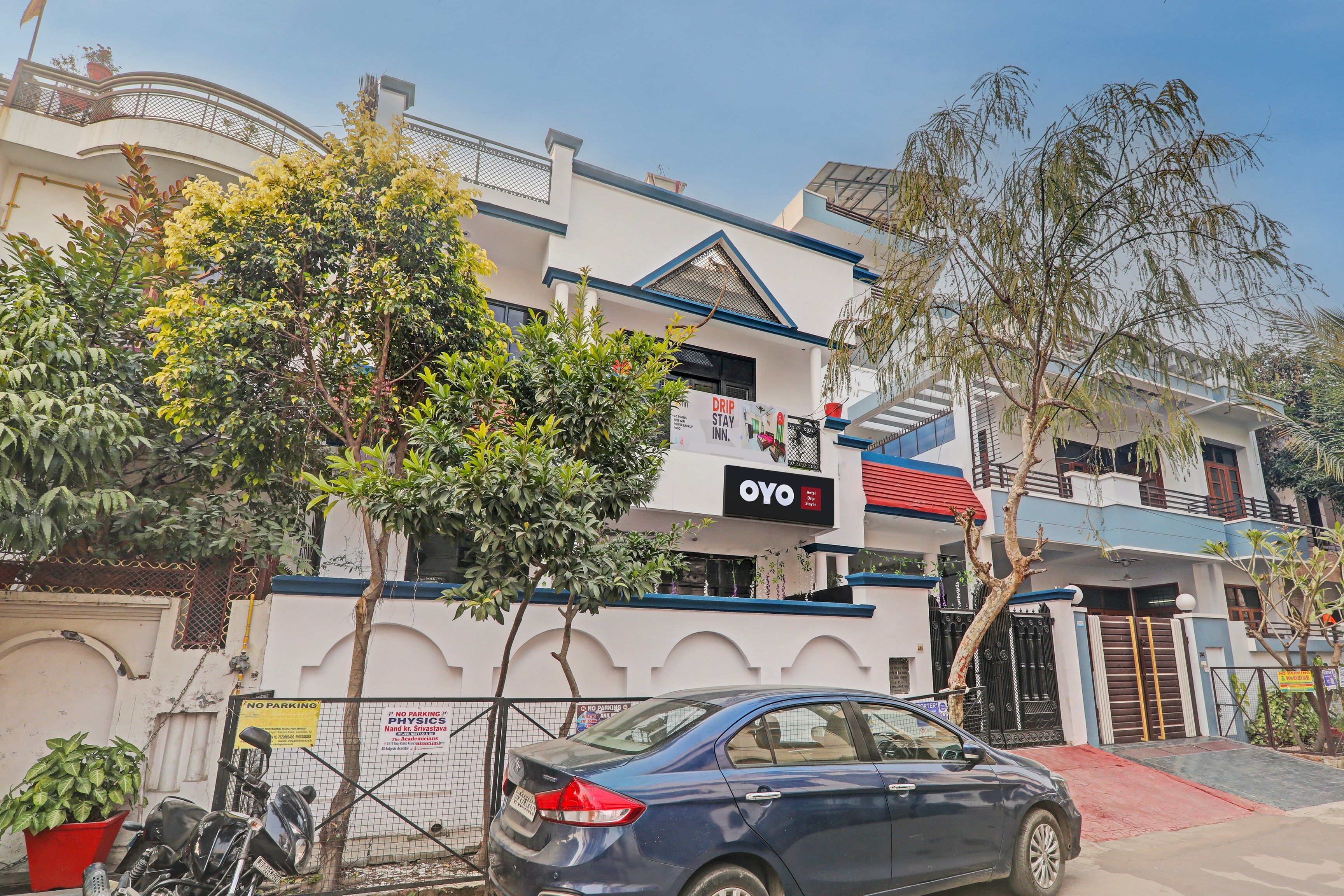 HOTEL O GOLDEN PALACE HOME STAY - Tap to explore photos