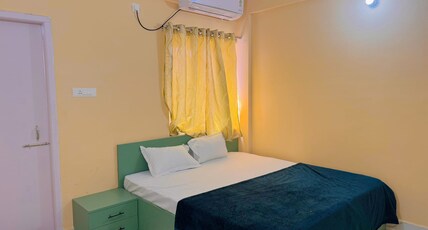 The Grand 3BHK Retreat Fully Serviced Stay 402 Room Type - Bedroom 