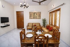 SRI APARTMENT HOMESTAY