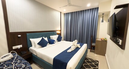 Hotel Landridge Hitech City Room Type - Junior Suite room