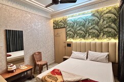 Hotel Galy International