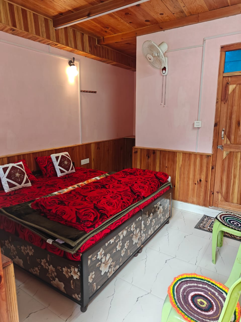Rama Tirthan Homestay - Tap to explore photos