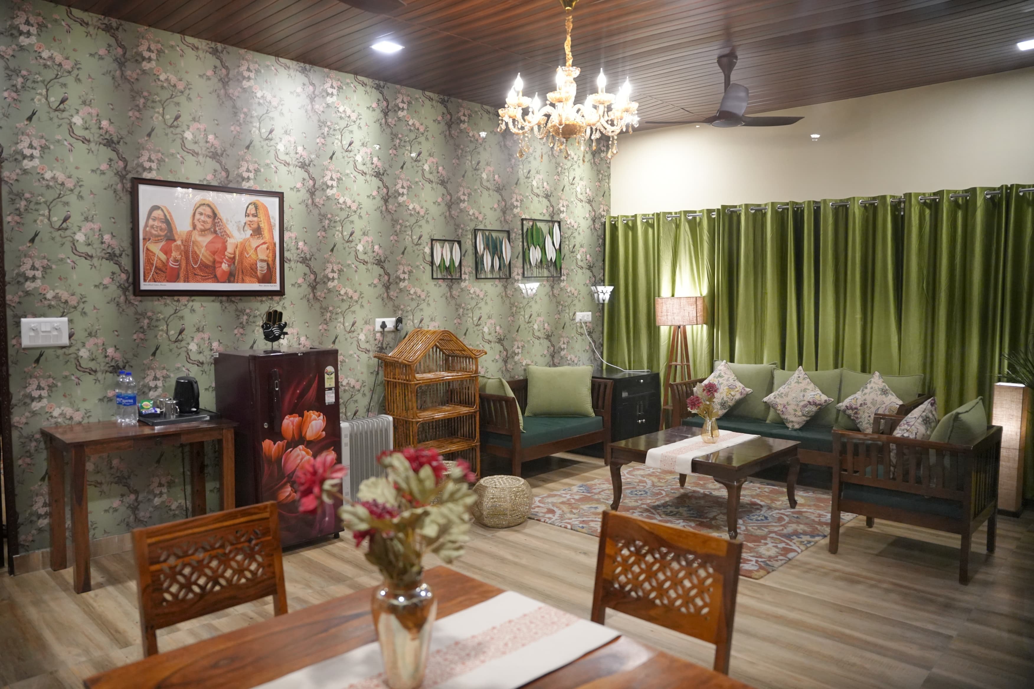 Cottages in Majkhali w Heated Pool| Tarumarg (E&F) - Tap to explore photos