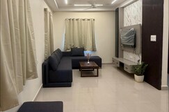 Veechi Retreat