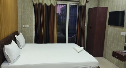 DSA Ruby Inn Room Type - AC Deluxe Double bedroom