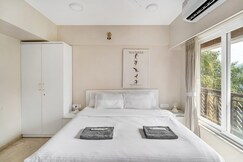 Tao A Cozy Private Room in Shared 3BHK