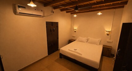 AD 1967 Heritage Stay by Onespace Room Type - Superior Double Room with AC and Garden view - Arali