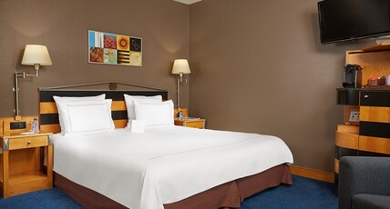 Swissotel Amsterdam Room Type - Premium Room Twin Swissotel Amsterdam Room Type - Premium Room Twin