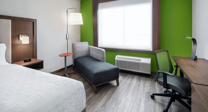 Holiday Inn Express & Suites Odessa I-20 Room Type - 1 King Communication Mobility Accessible Roll In Shower