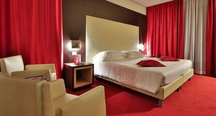 Best Western Plus Hotel Galileo Padova Room Type - 1 Queen Bed, Non-Smoking, Comfort Room