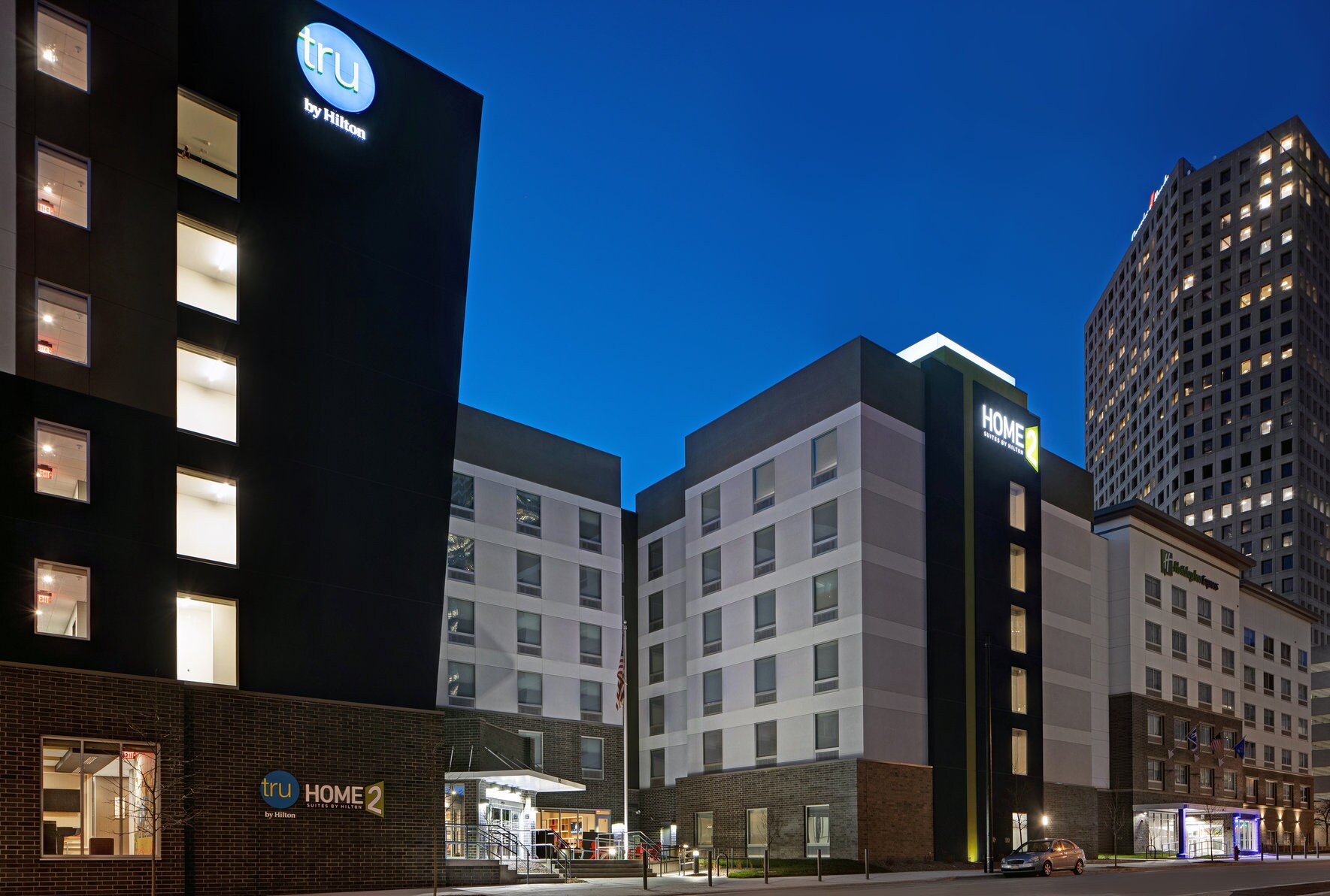 Home2 Suites by Hilton Milwaukee Downtown - Tap to explore photos