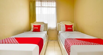 Hotel O Garden Hostel Room Type - Indonesia Standard Twin