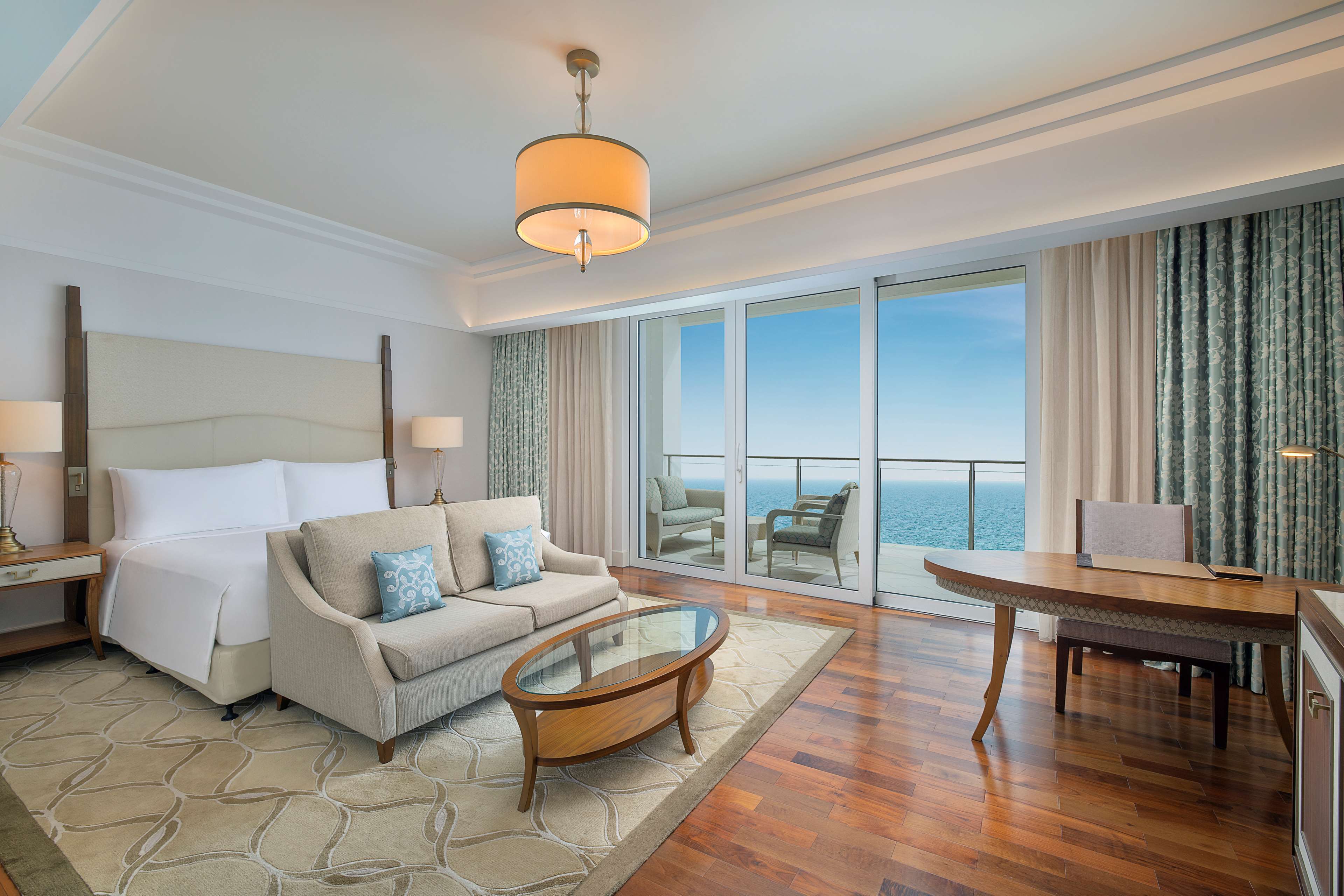 Waldorf Astoria Dubai Palm Jumeirah - Tap to explore photos