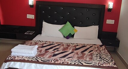 Woodward 2 by 4 wildflower Room Type - Executive Room