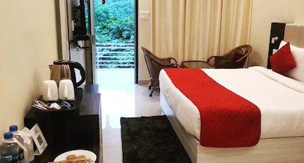 River View Resort Dolmar Room Type - Deluxe Room Garden View With Balcony