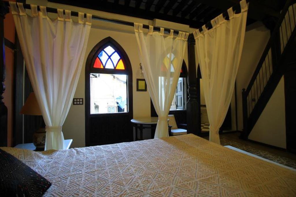 Deewanji ni Haveli | A 17th Century Heritage stay & Experience in heart of Ahmedabad old city - Tap to explore photos