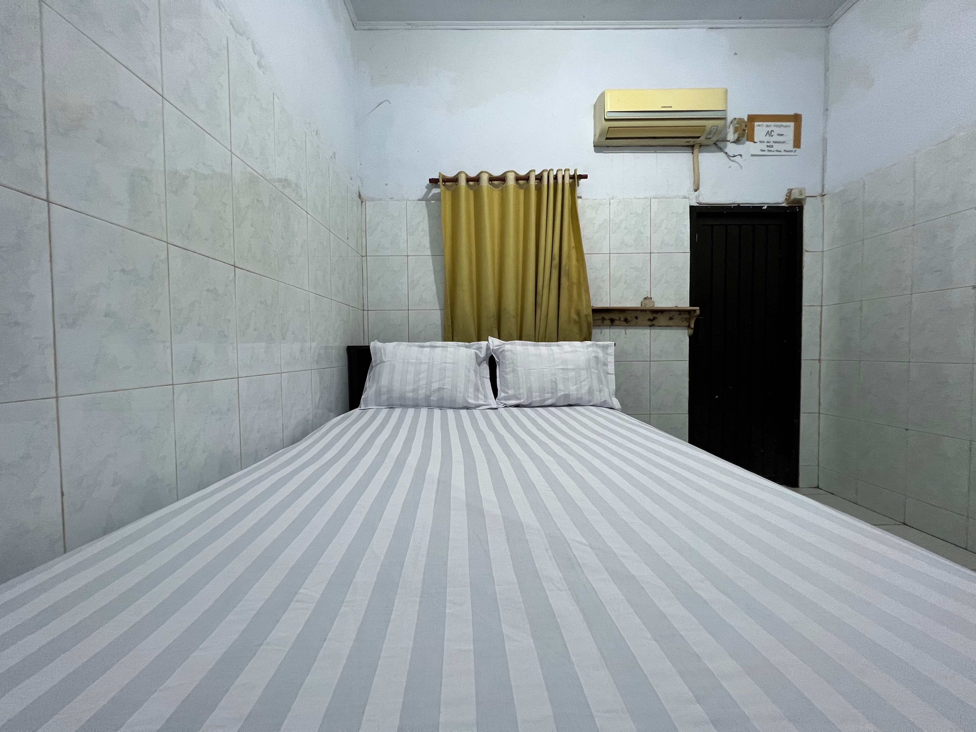 Hotel O Kost Maharaja Near Maros - Tap to explore photos