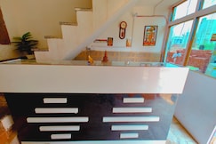 Rooms of Hotel Vasudev Palace Near Shri Ram Janam Bhumi
