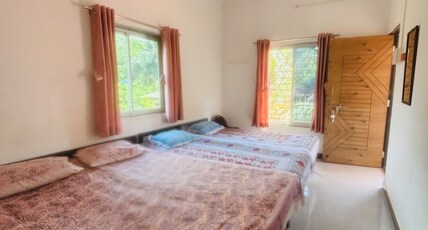 Bhosale holiday and stay Room Type - STANDARD NON AC ROOM (102)