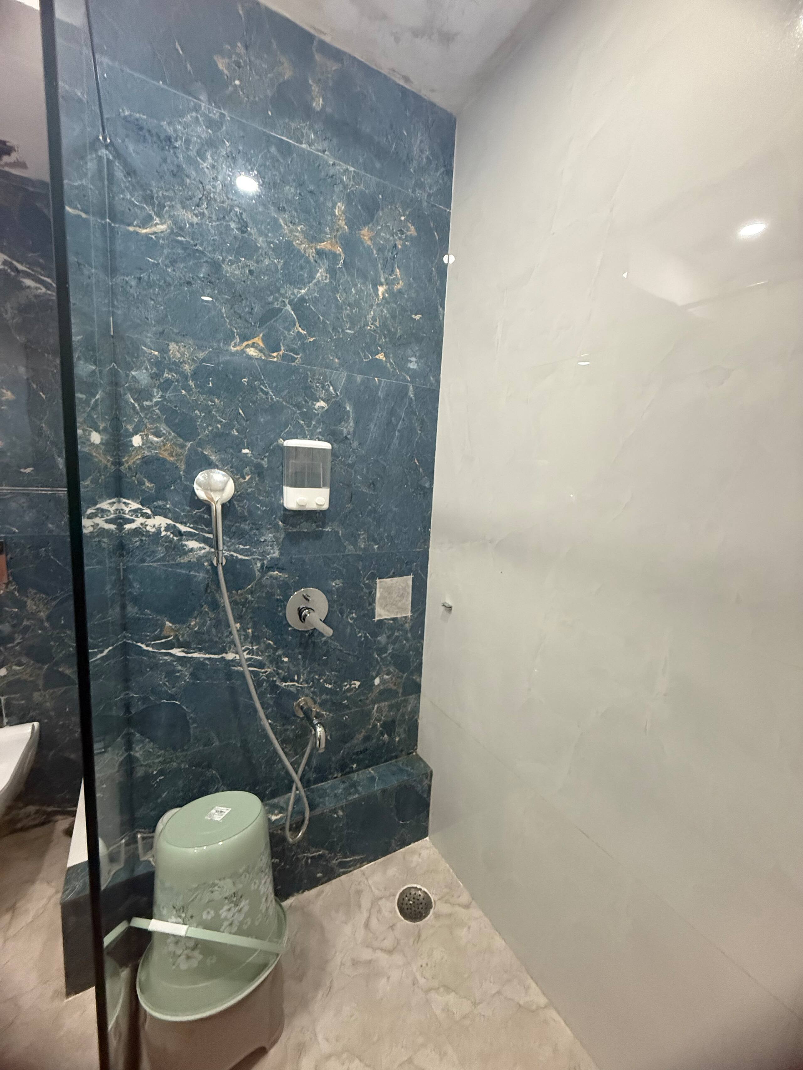 Urban Suites |Studio Apartment at Urban Square Mall - Tap to explore photos