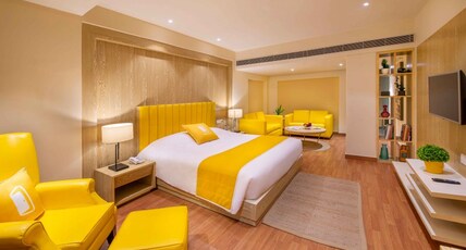 Bloom Boutique | Ranjit Avenue Room Type - Signature Suite