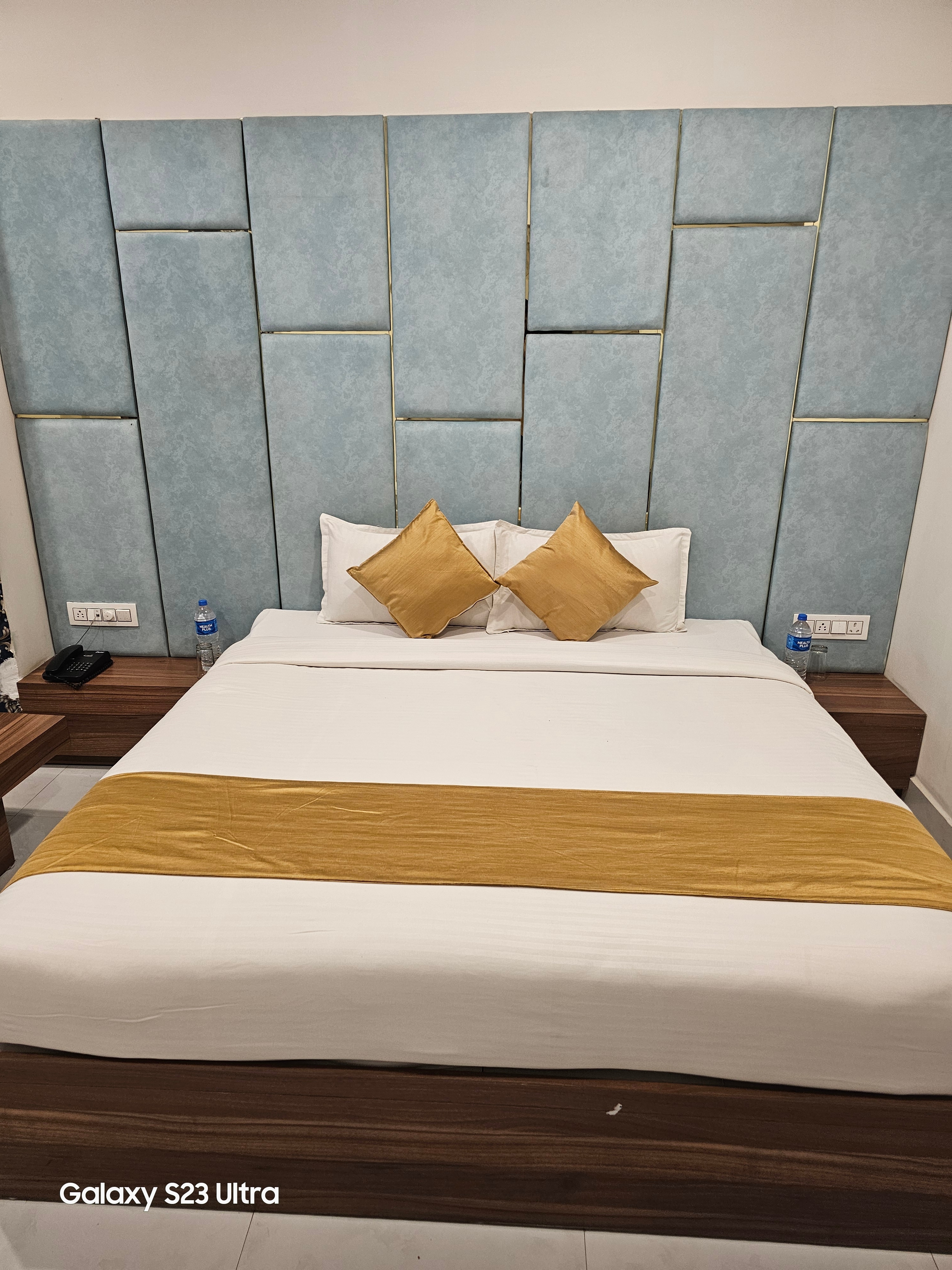 MAGADHAM GRANDE RESORT AND BANQUETS - Tap to explore photos