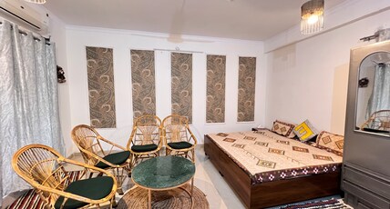1 BHK Studio - Socialgully Staycation Room Type - 1 BHK Studio - Socialgully Staycation