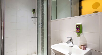 ibis Styles Hotel Westlands Nairobi Room Type - Standard room with 2 single beds