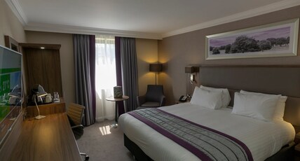 Holiday Inn Nottingham Room Type - Premium Room